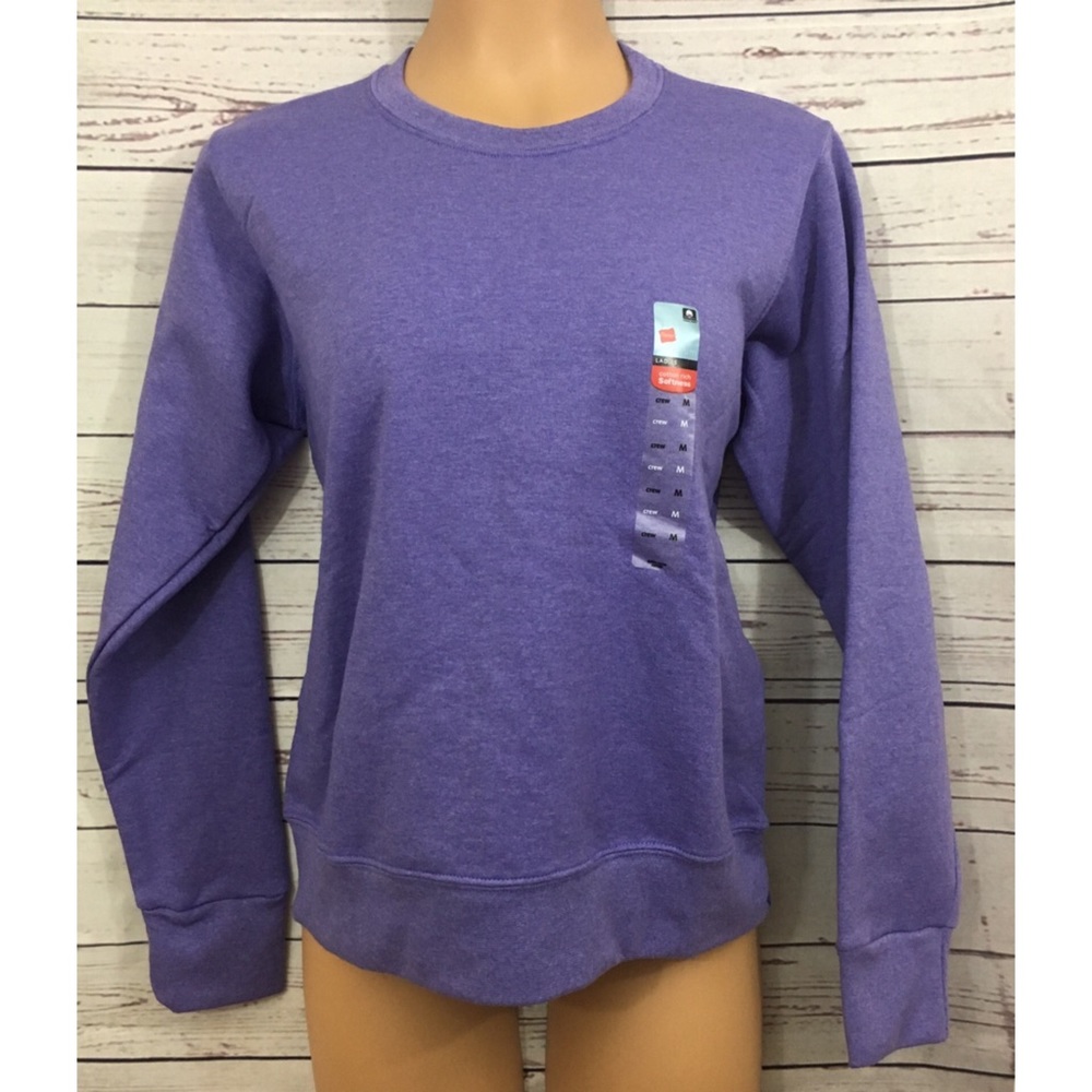 Hanes Women’s Light Purple Crew Neck Sweatshirt